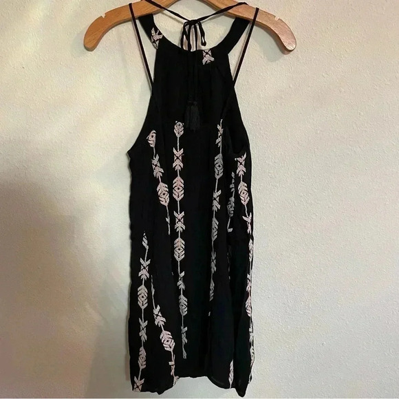 Lush Dress - Picture 7 of 10